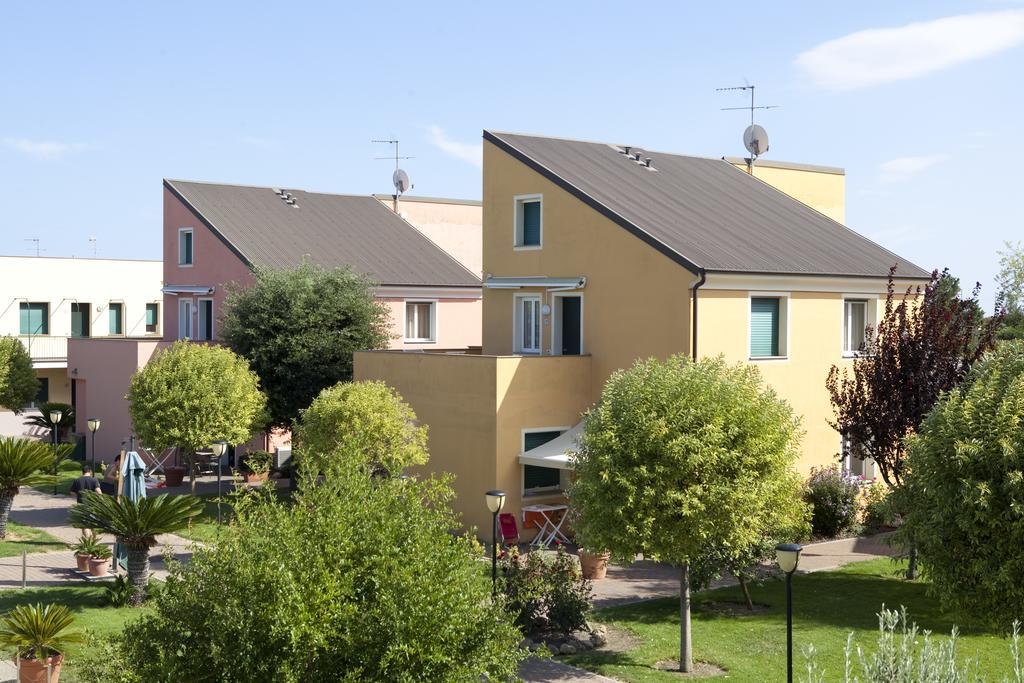 Residence Borgomare アルベンガ エクステリア 写真